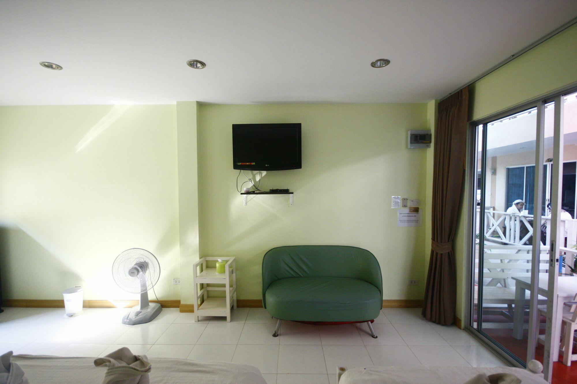 Tawaen Beach Resort Koh Larn Exteriör bild